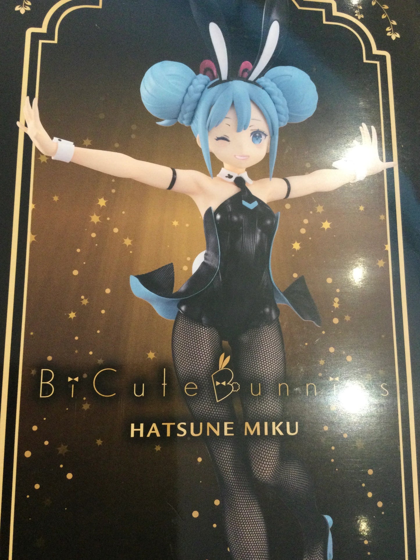 Furyu Hatsune Miku BiCute Bunnies Figure Wink ver.