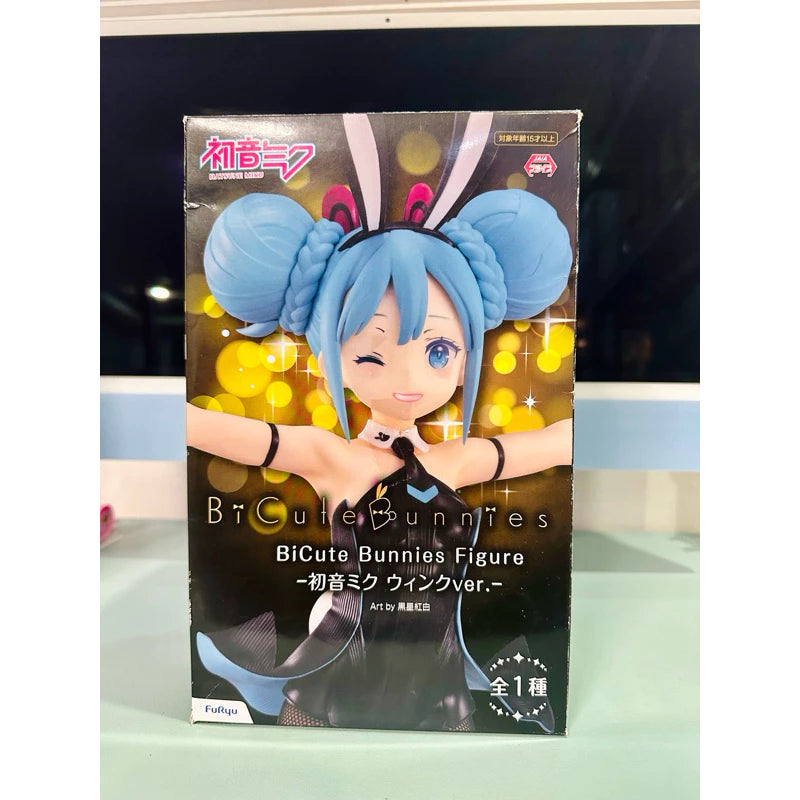 Furyu Hatsune Miku BiCute Bunnies Figure Wink ver.